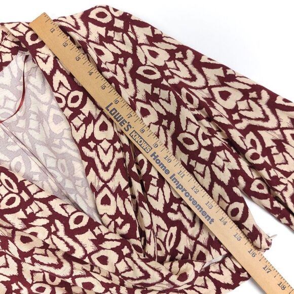 ZARA Linen Printed Wrap Blouse Crop Bell Sleeve Geometric Burgundy Cream XS - Picture 3 of 10